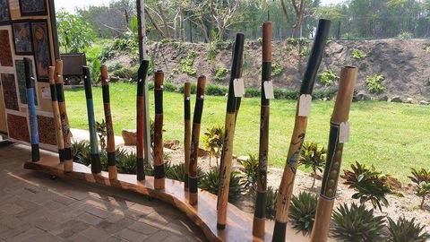 Didgeridoo Hut & Art Gallery - Renee 0