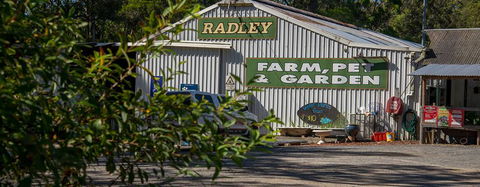 Radley’s Pet & Aquarium - Renee 0