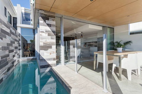 Ashley Camp Architect - Renee 0