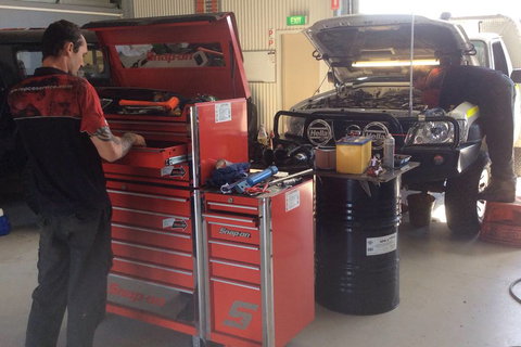 Emerald Cars Plus - Swimm 0