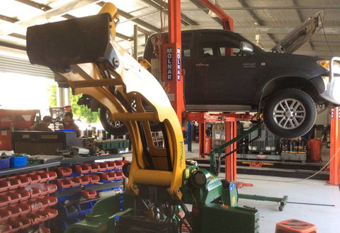 Emerald Cars Plus - Swimm 1