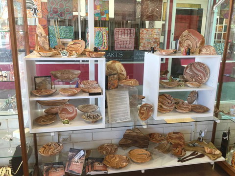 Leaping Lizards Gallery & Studio - Swimm 0