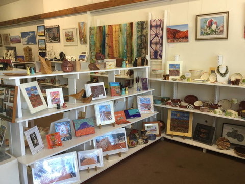 Leaping Lizards Gallery & Studio - Swimm 1