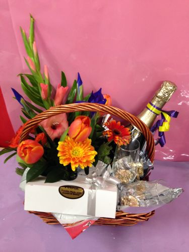 Flower Fusion Bundaberg - Renee 0