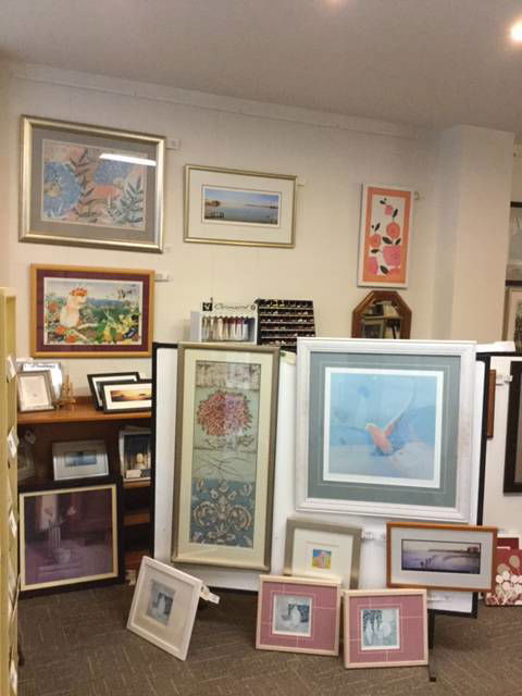 Kerrijon Framing Gallery - Renee 0
