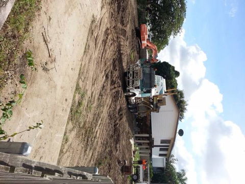 Townsville Demolitions Pty Ltd - Renee 0
