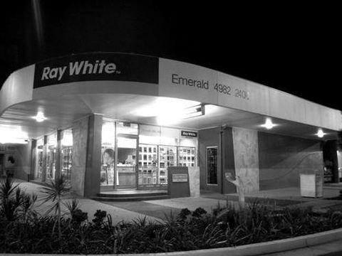 Ray White Emerald - Internet Find 0