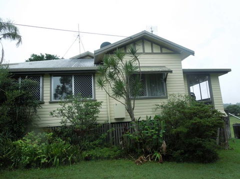 Ian Weir & Son Pty Ltd - Renee 3