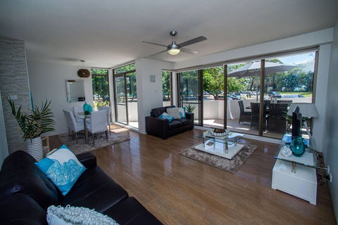 PRD Nationwide Port Stephens - Internet Find 3