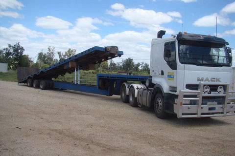 J & L Transport & Storage Pty LTD - Renee 0