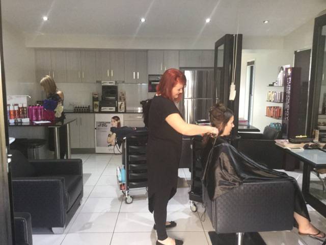 Hairdressers Renee