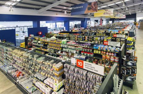 Porters Mitre 10 Mackay City - Renee 1