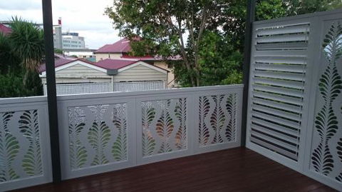 A–Z Wholesale Awnings And Blinds - Internet Find 4