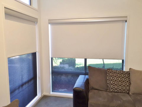 Macquarie Valley Blinds & Awnings - Renee 15
