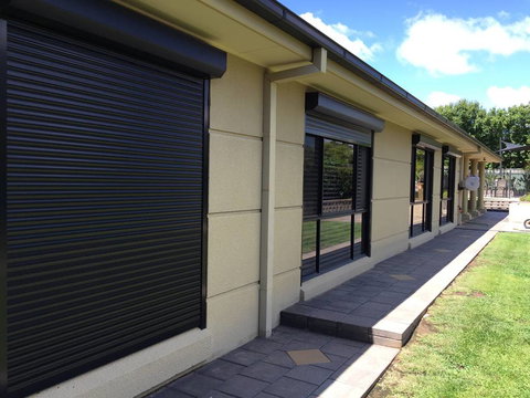 Macquarie Valley Blinds & Awnings - Renee 17