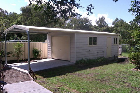 Bradville Garages Gosford & Wyee - Renee 0