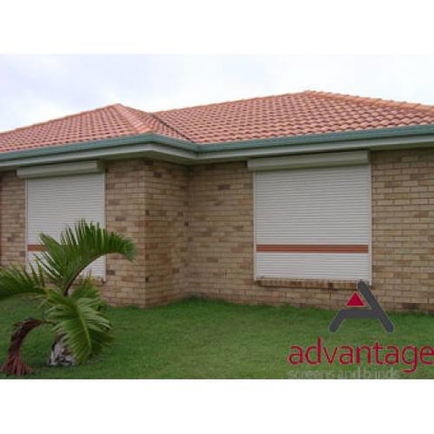 Classiqué Blinds Screens & Awnings - Renee 8