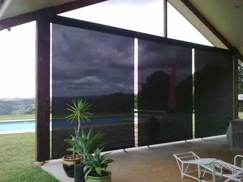 Dennys Upholstery & Outdoor Blinds - Internet Find 1