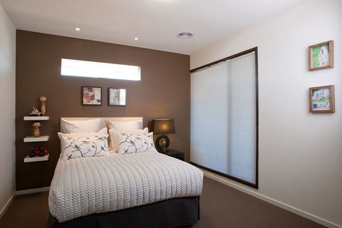 Phoenix Blinds - Renee 18