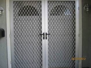 Whitsunday Screens & Grilles - Renee 6