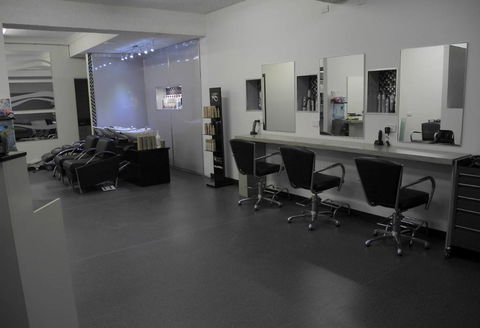 Avant Garde Hair Creations - Renee 1