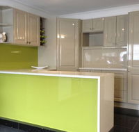 Cosmetique Kitchens - Renee