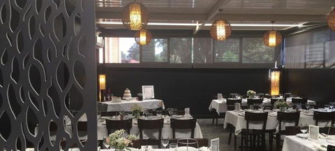 L'Olio Italian Kitchen - Swimm 1