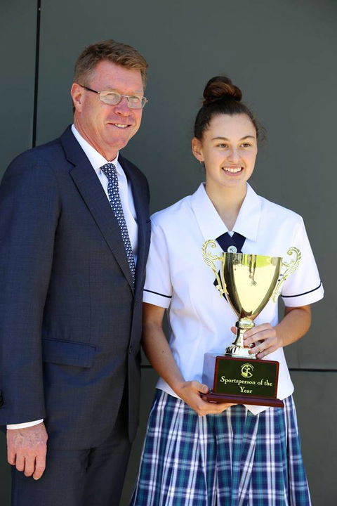 Rockhampton Trophy Centre & Engraving - Qld Realsetate 0