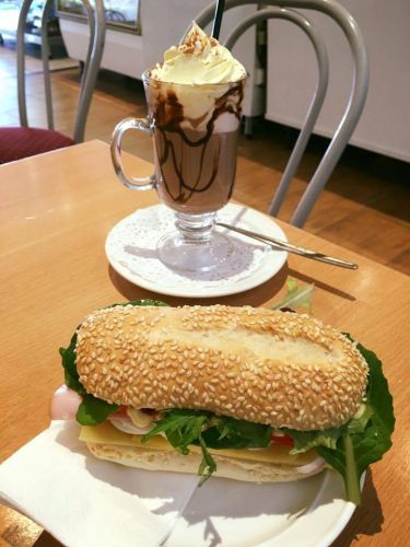 Cake Decorators Decorating Schools Cairns QLD Qld Realsetate