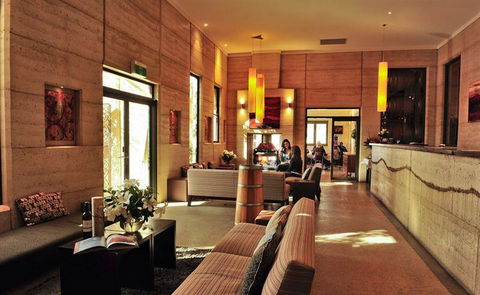 Delicado Foods & Wines - Swimm 22