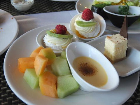 New Quay International Buffet & Bar - Swimm 0