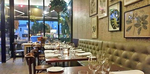 42 Cafe & Bar - Renee 14