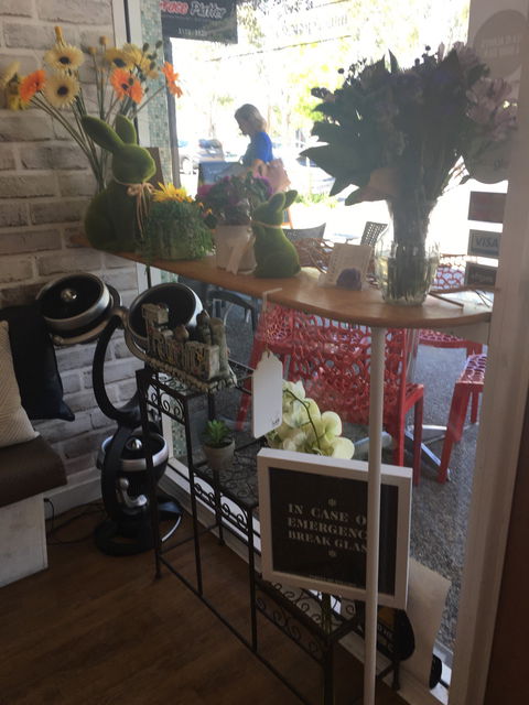 Forget Me Not Cafe - Internet Find 5
