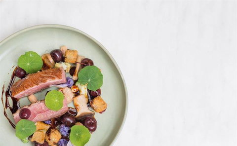 Oscar's Hotel Bar And Restaurant - Internet Find 16