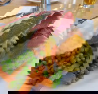 Riverview Snacks - Qld Realsetate