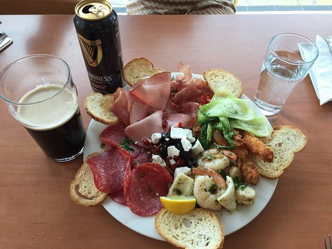 Stella's Dromana Hotel - Renee 0