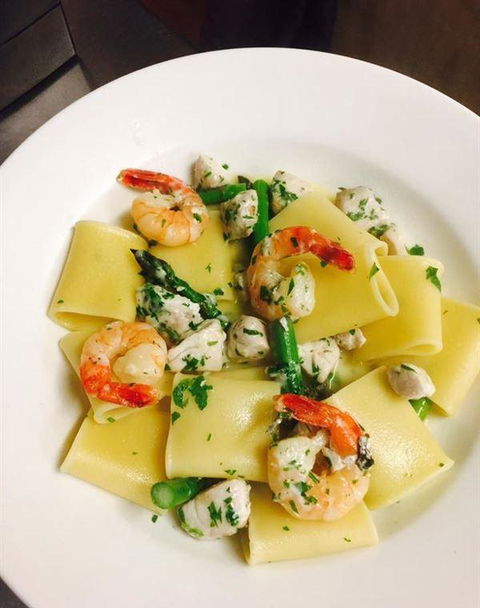 Ryans Restaurant - Renee 2