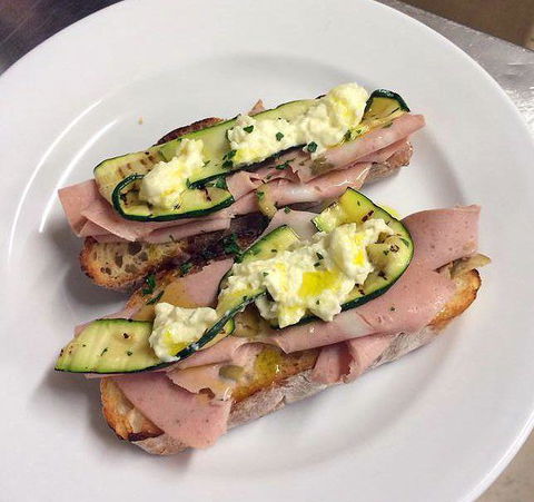 Ryans Restaurant - Renee 6