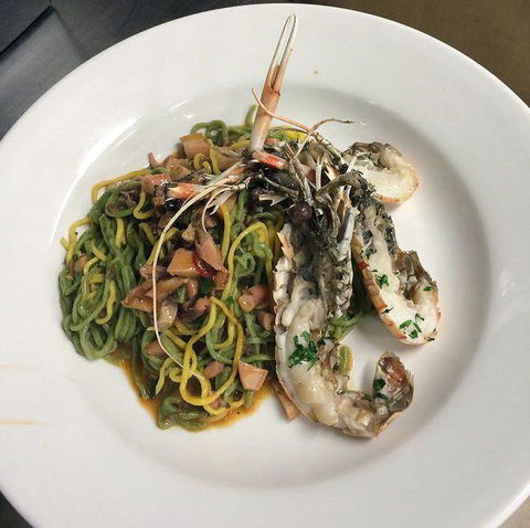 Ryans Restaurant - Renee 7