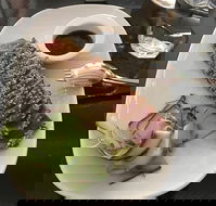 Giallo Wine Bar - Swimm