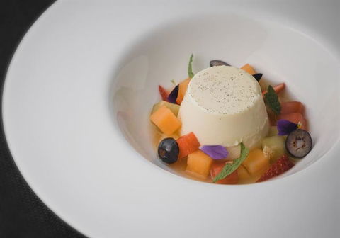 Seville Estate Restaurant & Cafe - Internet Find 11