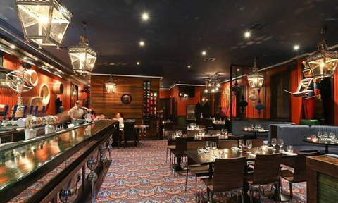 Jackpot Dining - Renee 14