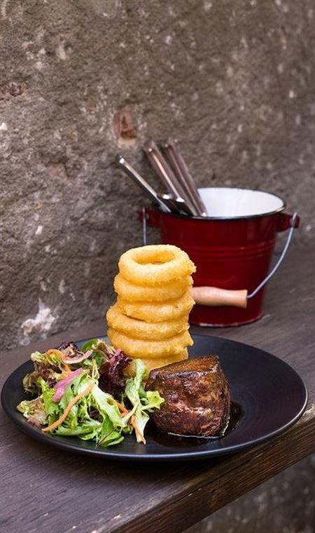 Jackpot Dining - Renee 4