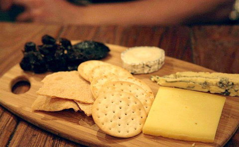 Jackpot Dining - Renee 7