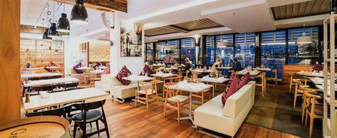 Mr Hobson - Swimm 14