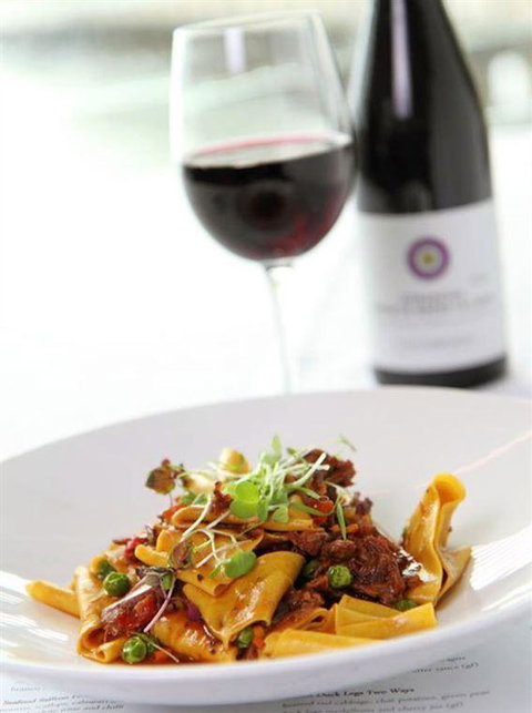 Mr Hobson - Swimm 16