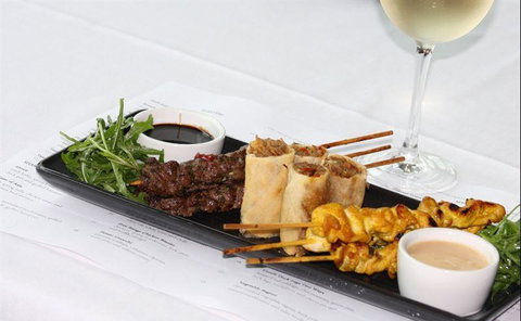 Mr Hobson - Swimm 29