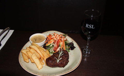 Rose Garden West Dubbo Thai Restaurant - Renee 9