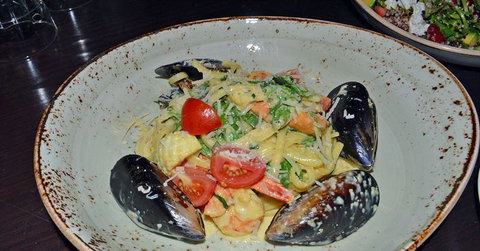 Rose Garden West Dubbo Thai Restaurant - Renee 16