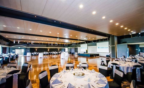 Yum Raj Indian Restaurant - Swimm 12